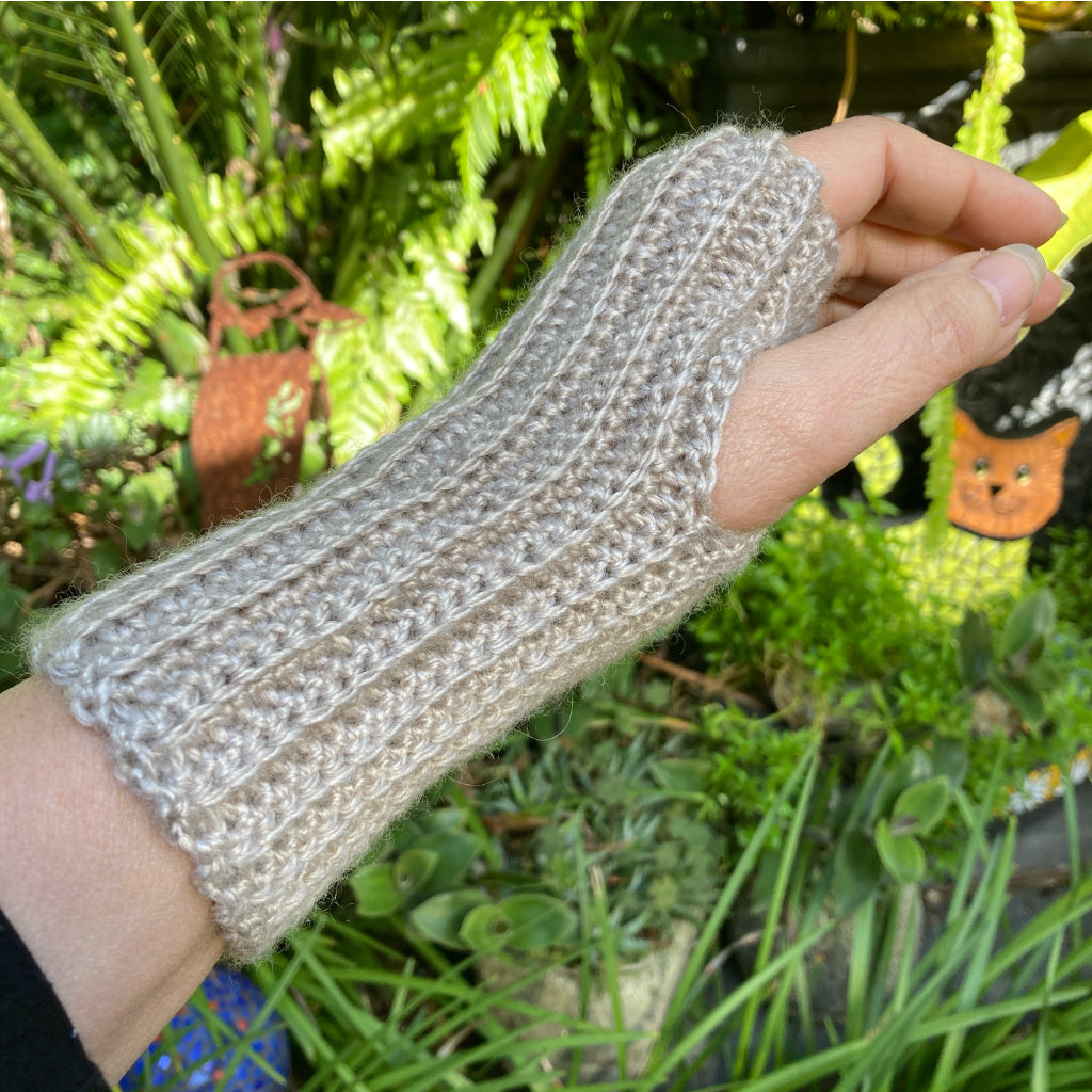 Fingerless Gloves - Sand/Beige