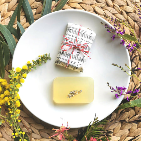 Gold, Frankincense & Myrrh Soap Bar