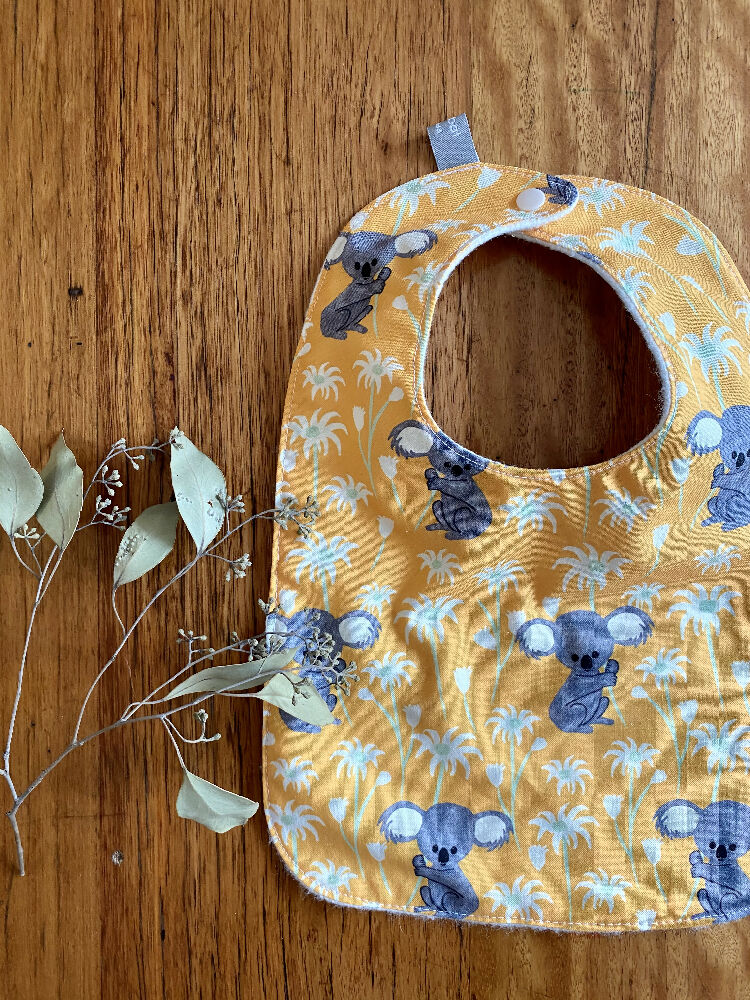 yellow koalas bib 3