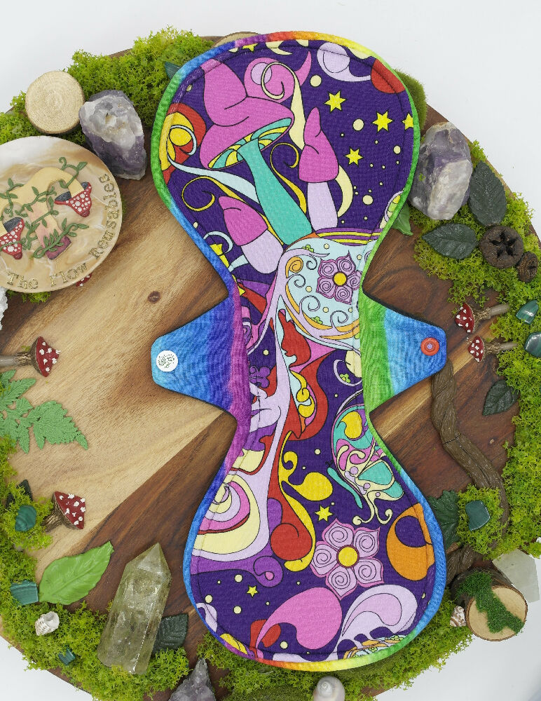 Eco-friendly reusable cloth pad 14" heavy (Flexuous) - Rainbow magic garden
