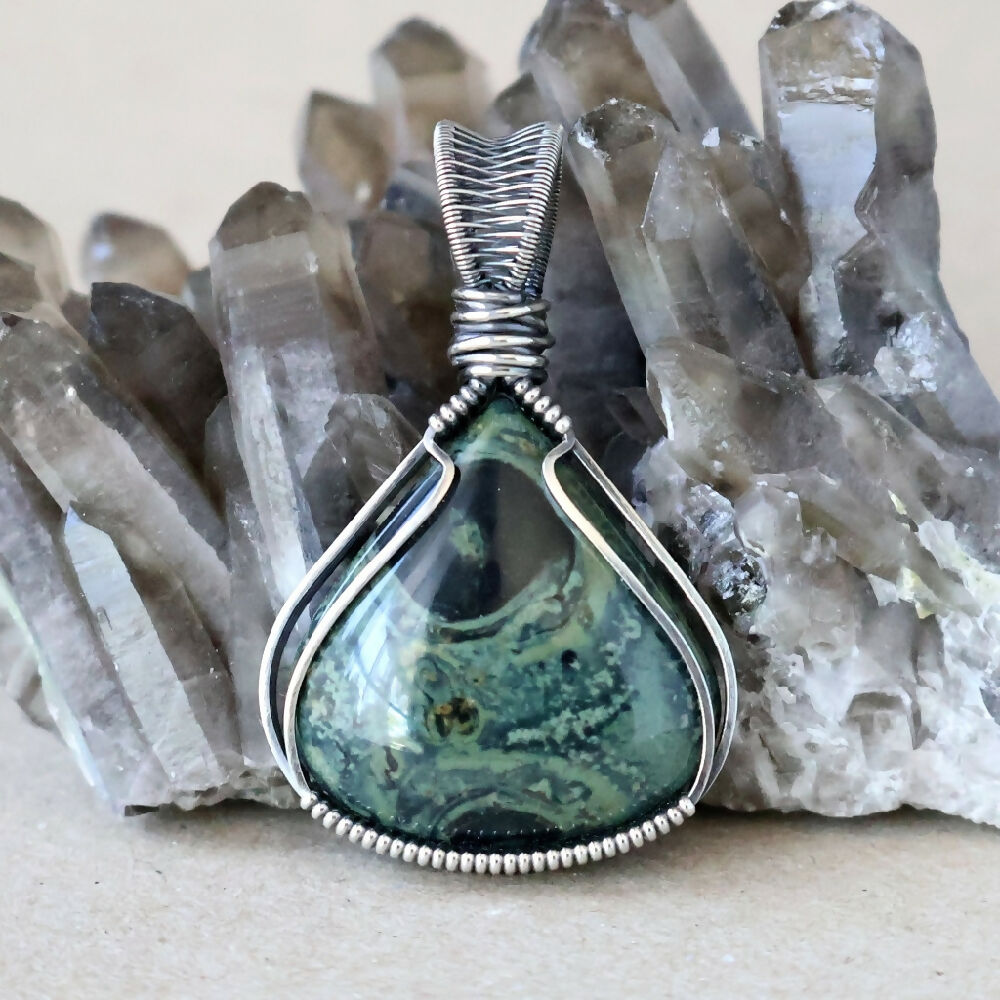 PJS06053_01_KambabaJasperPendant_C