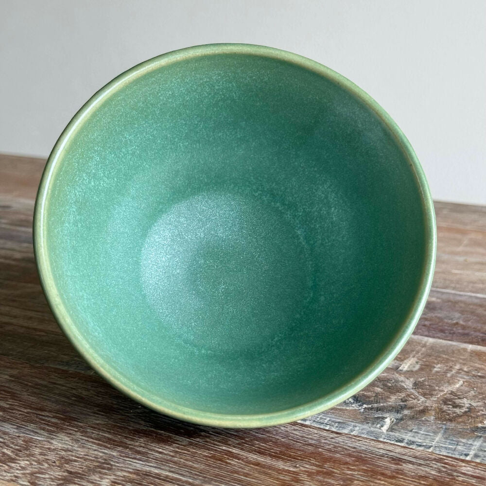 Australian-Ceramic-Pottery-Artist-Ana-Ceramica-Home-Decor-Kitchen-and-Dining-Servingware-Ivy-Chattered-Bowl-Dips-Snacks-Wheel-Thrown-Pottery