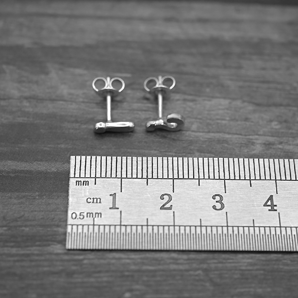 punctuation studs sterling silver ruler cms side on sml