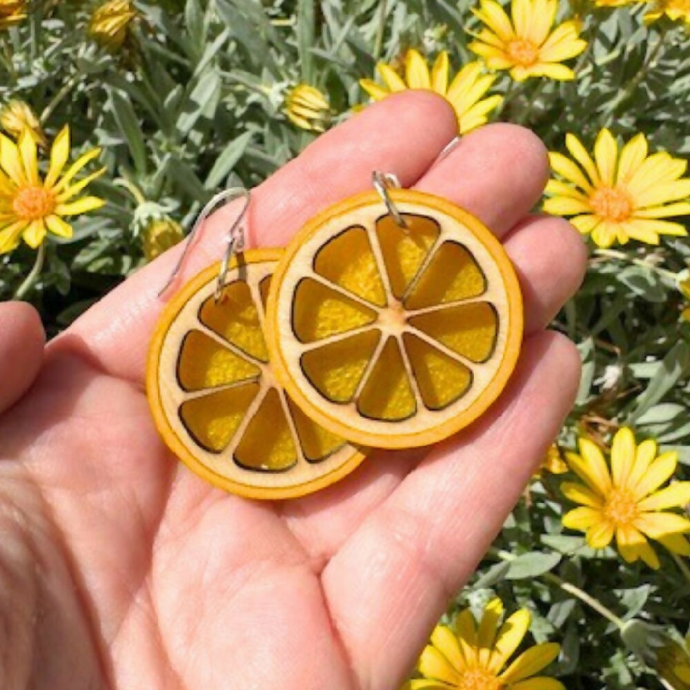 wally-and-eva-australian-handmade-citrus-earrings-lemons-in-hand