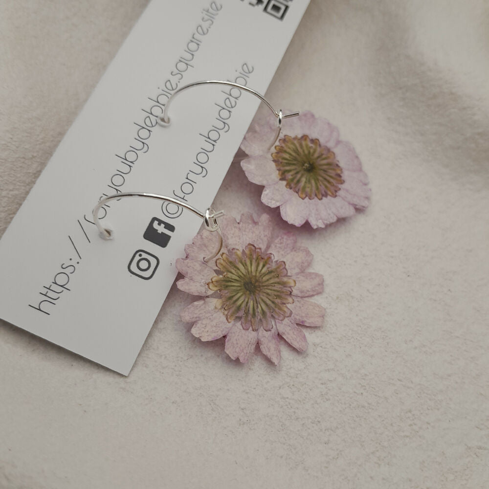 Real daisy flower resin hoop earrings - purple, hypoallergenic