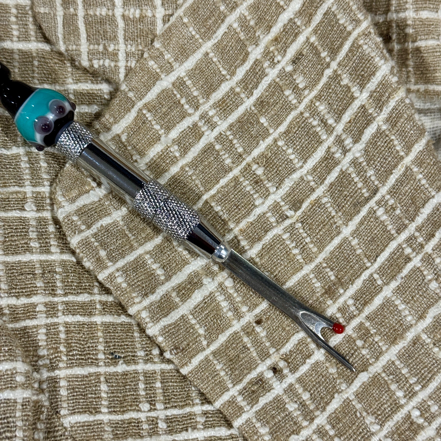 SEWING QUICK UNPICK with handmade glass BORRELLY BEADS #401