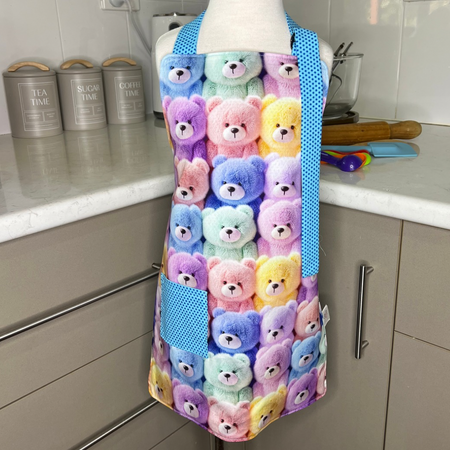 Apron ..Children’s reversible .. Teddy