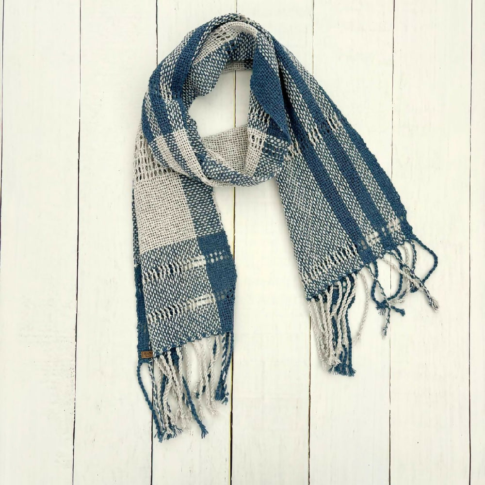 scarf-bluegrey2