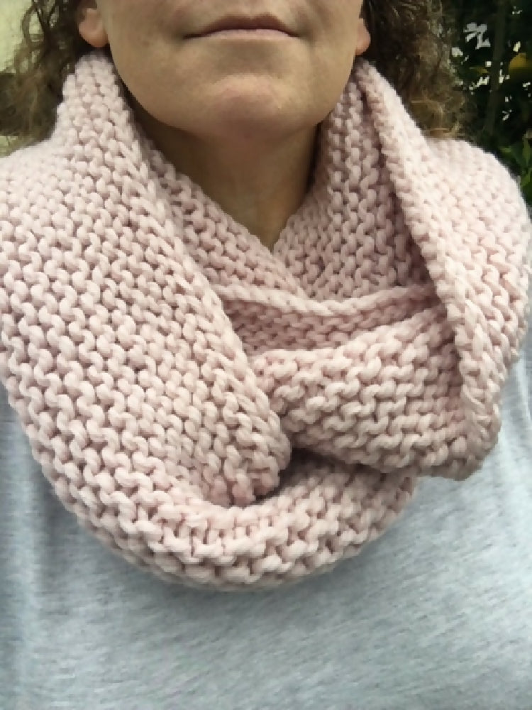 DOWNLOAD - Knitting Pattern Infinity Cowl Scarf Loopy Scarf