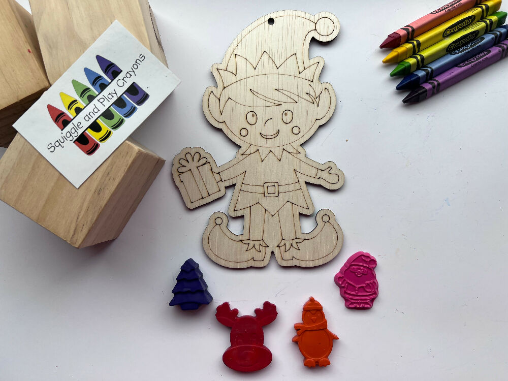 Christmas Crayon Colouring in Pack: Master Elf