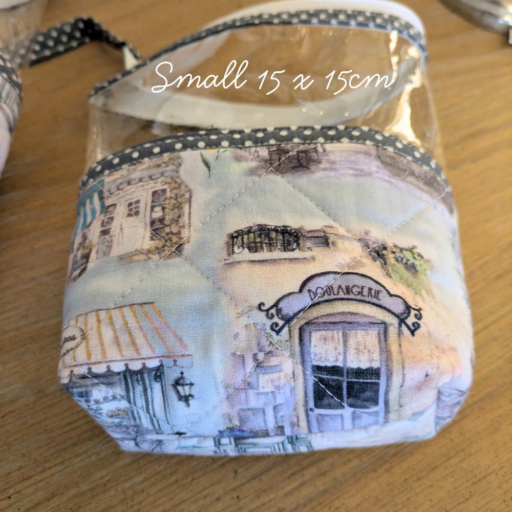 clear_travel_pouch_blue_street_scene_australian_handmade_sewing_the_denim_patch (6)