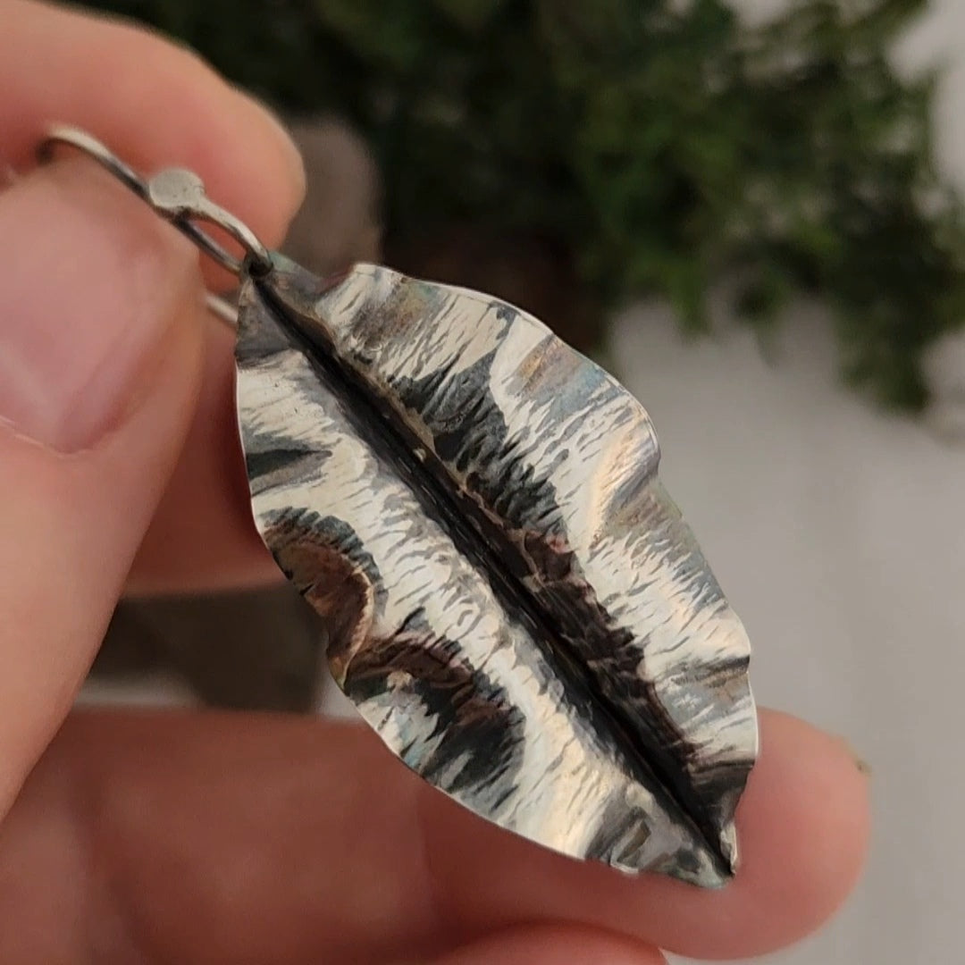 Silver leaf earrings
