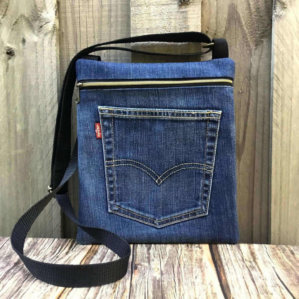 updenim-crossbody-07h