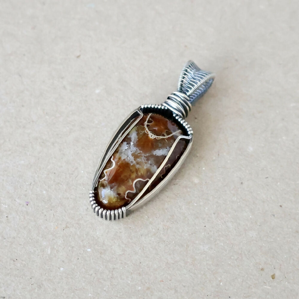 PJS06094_03_AmmonitePendant_C