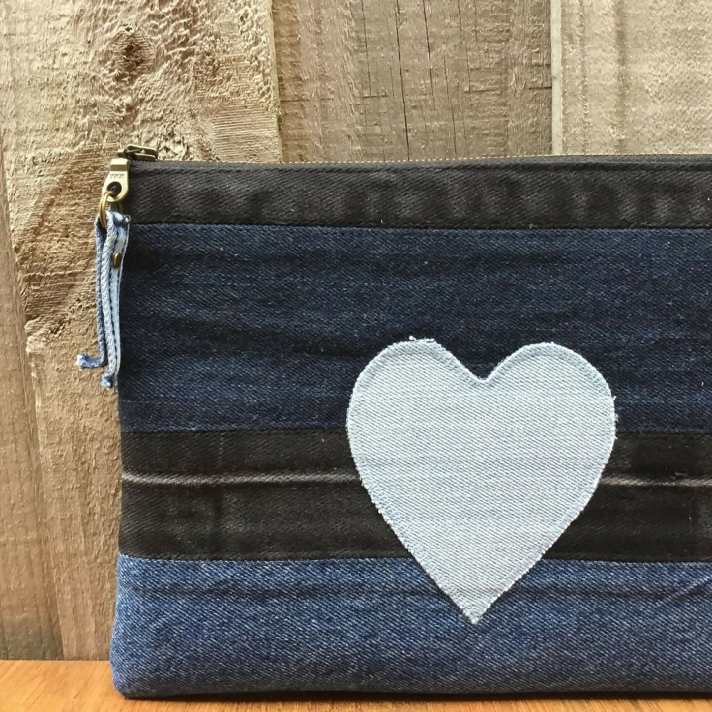 upcycled_denim_pouch_5f