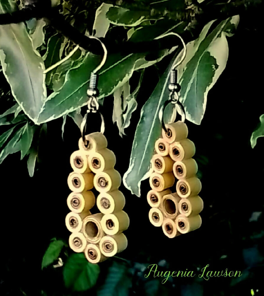 Earrings Quilled Teardrop Circles in Brown