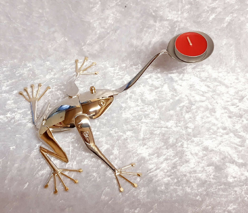 Frog candle