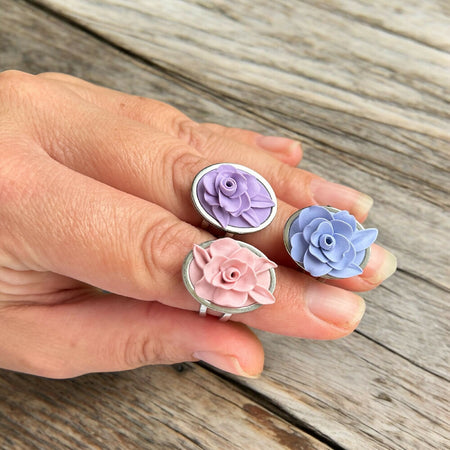 Pastel rose rings