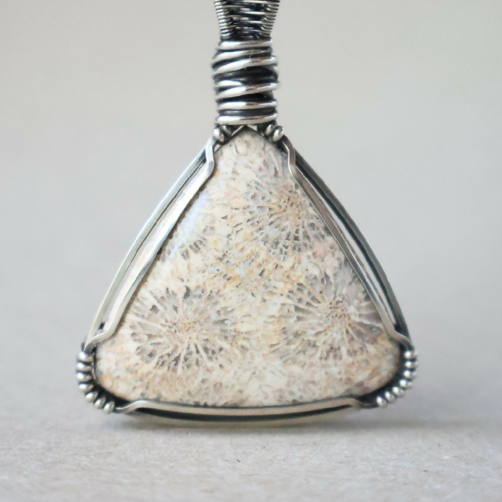 PJS05023_02_FossilCoralPendant_C