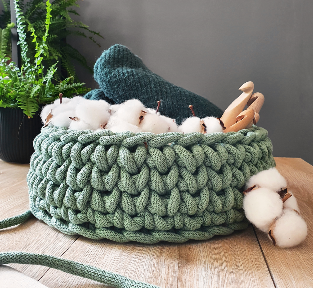 Crochet Bobbiny Braided basket