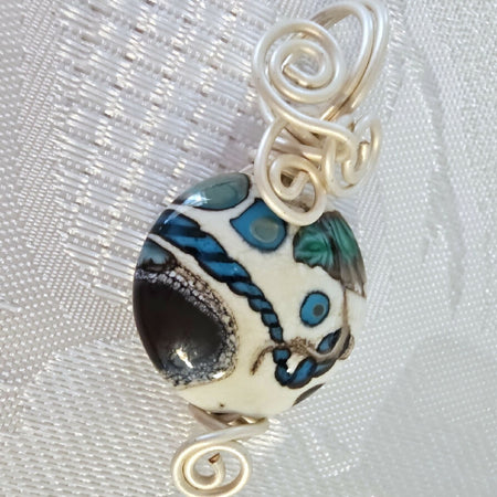 Wirewrrapped Lampwork Pendant