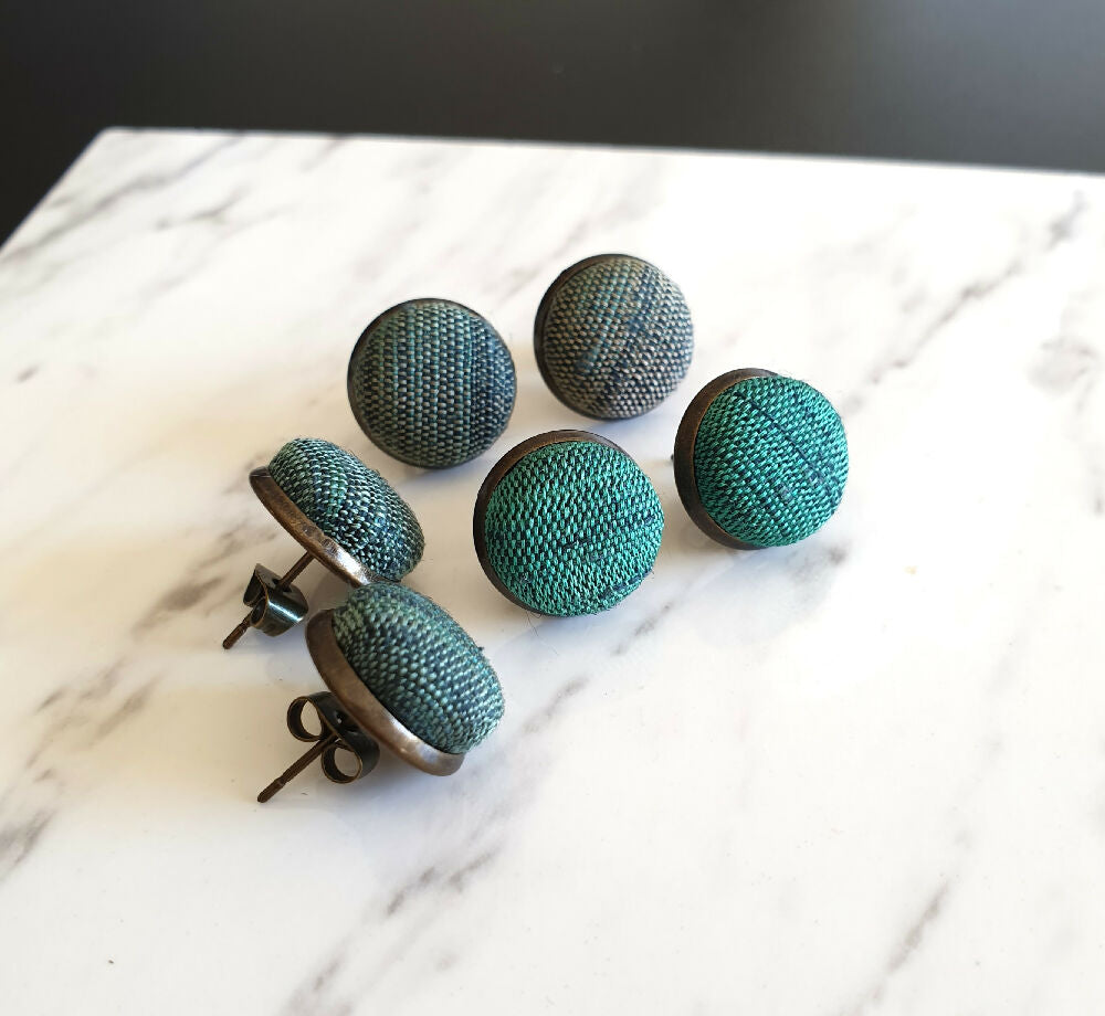 1.4cm Round Green Gradient Japanese Kimono Fabric Bronze colour Cabochon stud earrings