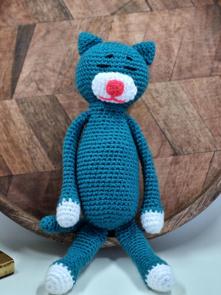 Cat crochet toy