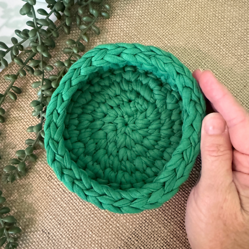 Shamrock-green-mini-handmade-basket