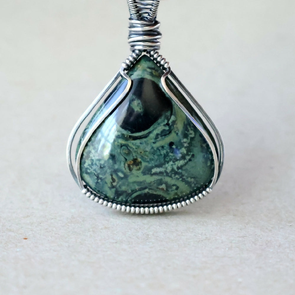 PJS06053_02_KambabaJasperPendant_C