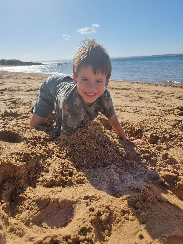 Nature-Exploring-Beach (2)