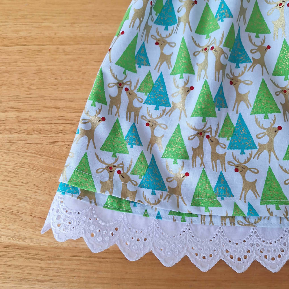 reindeer-dress-hem