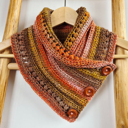 Ladies Neck warmer | Cowl | Scarf | Autumn Tones | Adult | Vintage | Crochet | Buttoned
