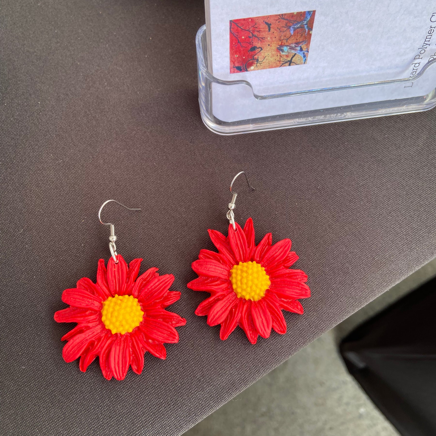 Joyful flower earring