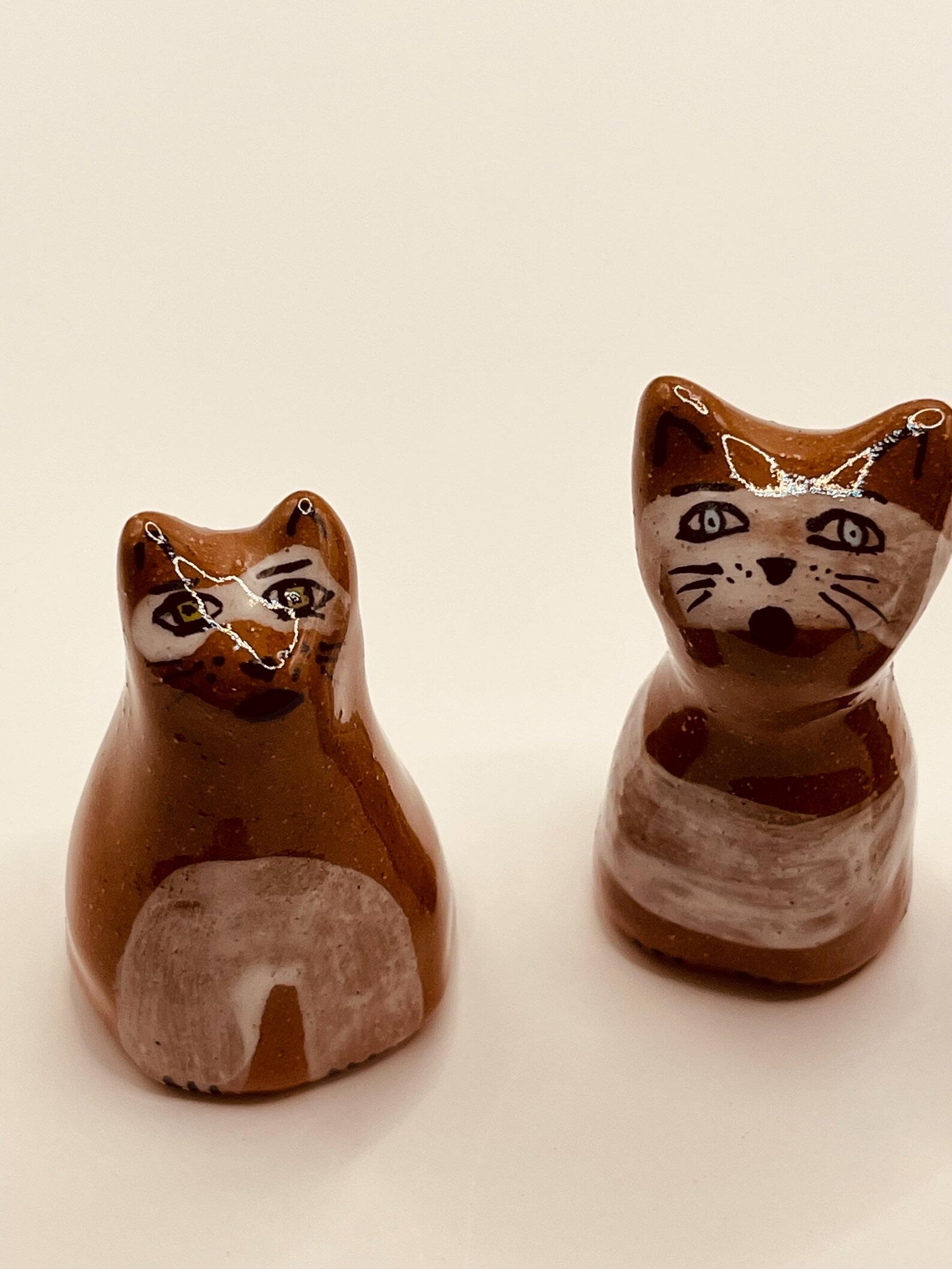 Terracotta cat set