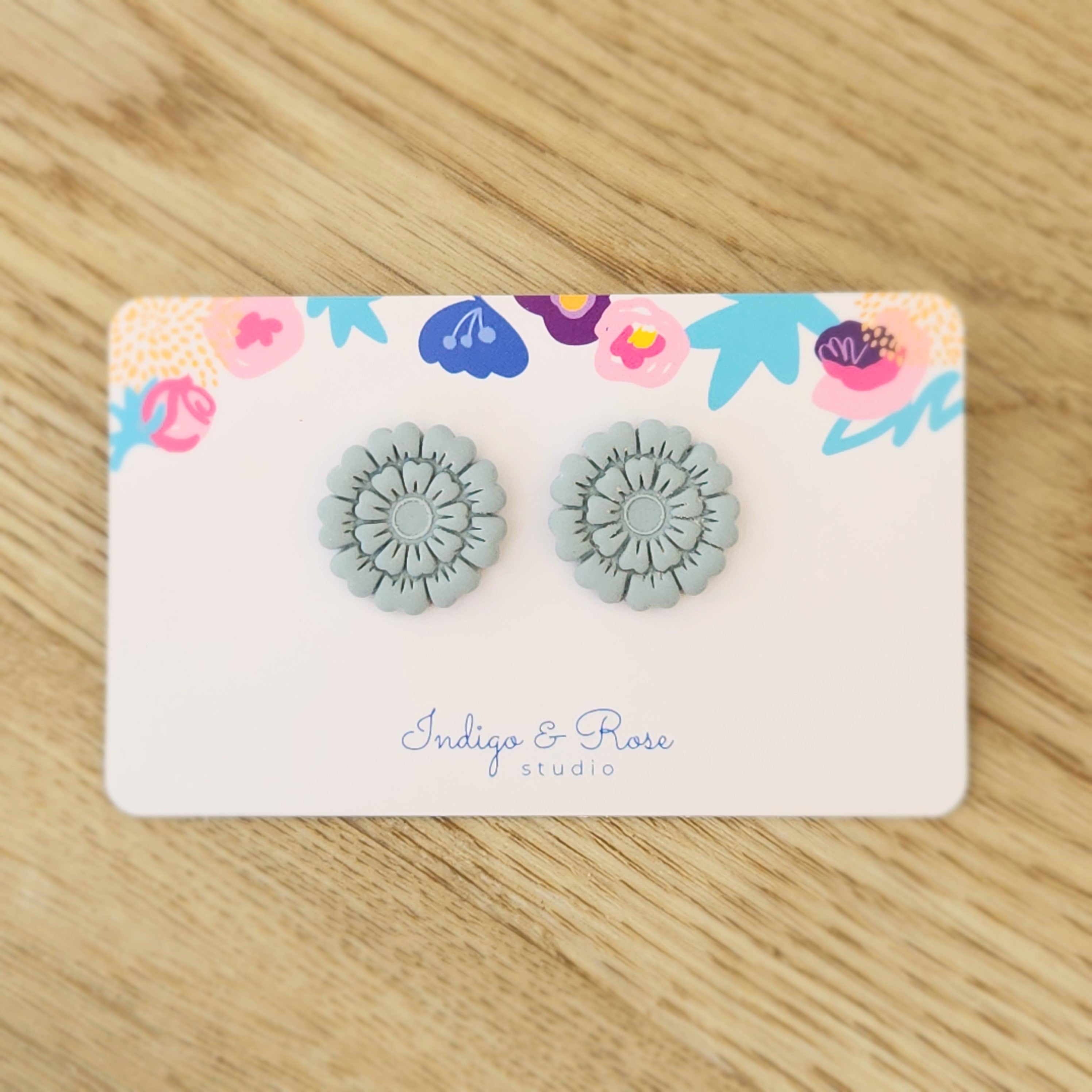 Lucy Studs (various colours)