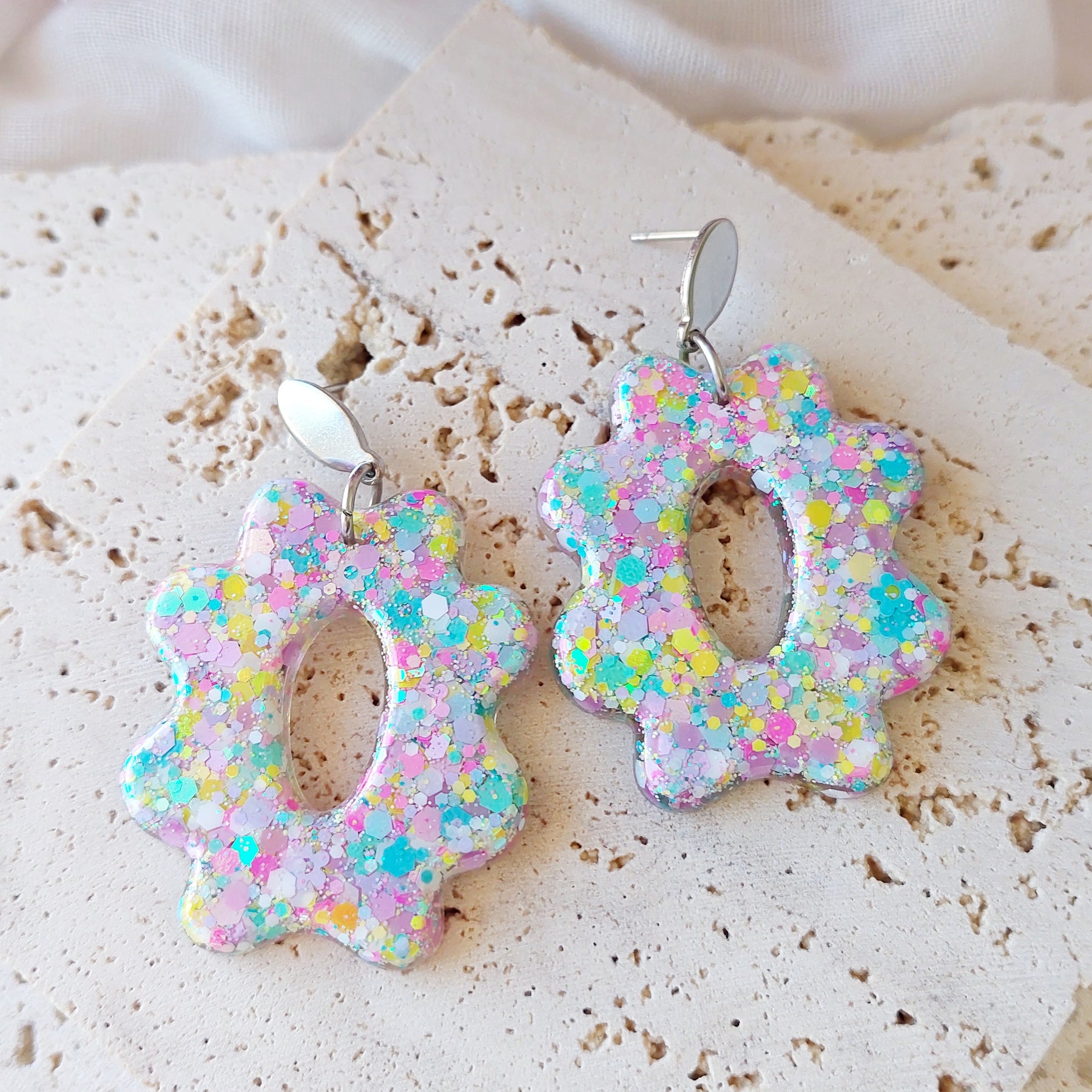 Large Resin Glitter Flower Dangle Earrings