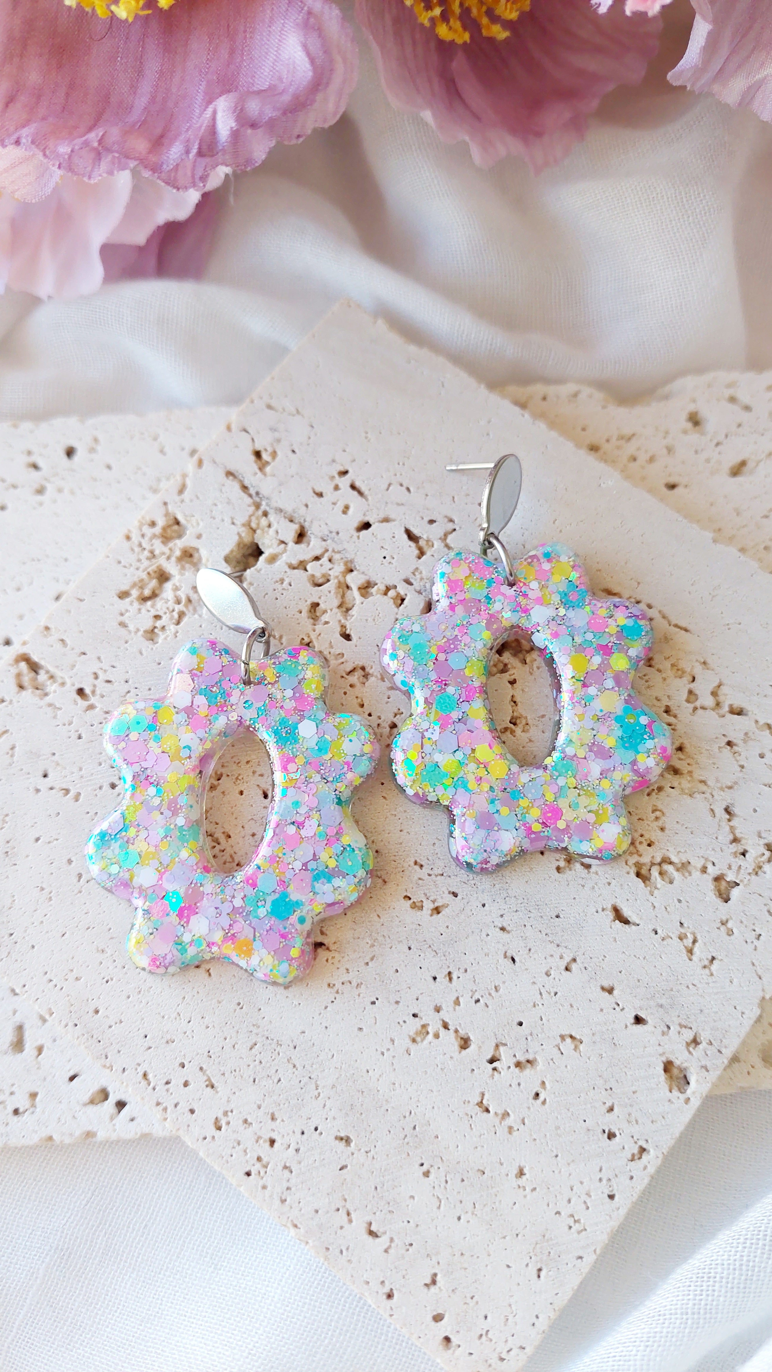 Large Resin Glitter Flower Dangle Earrings
