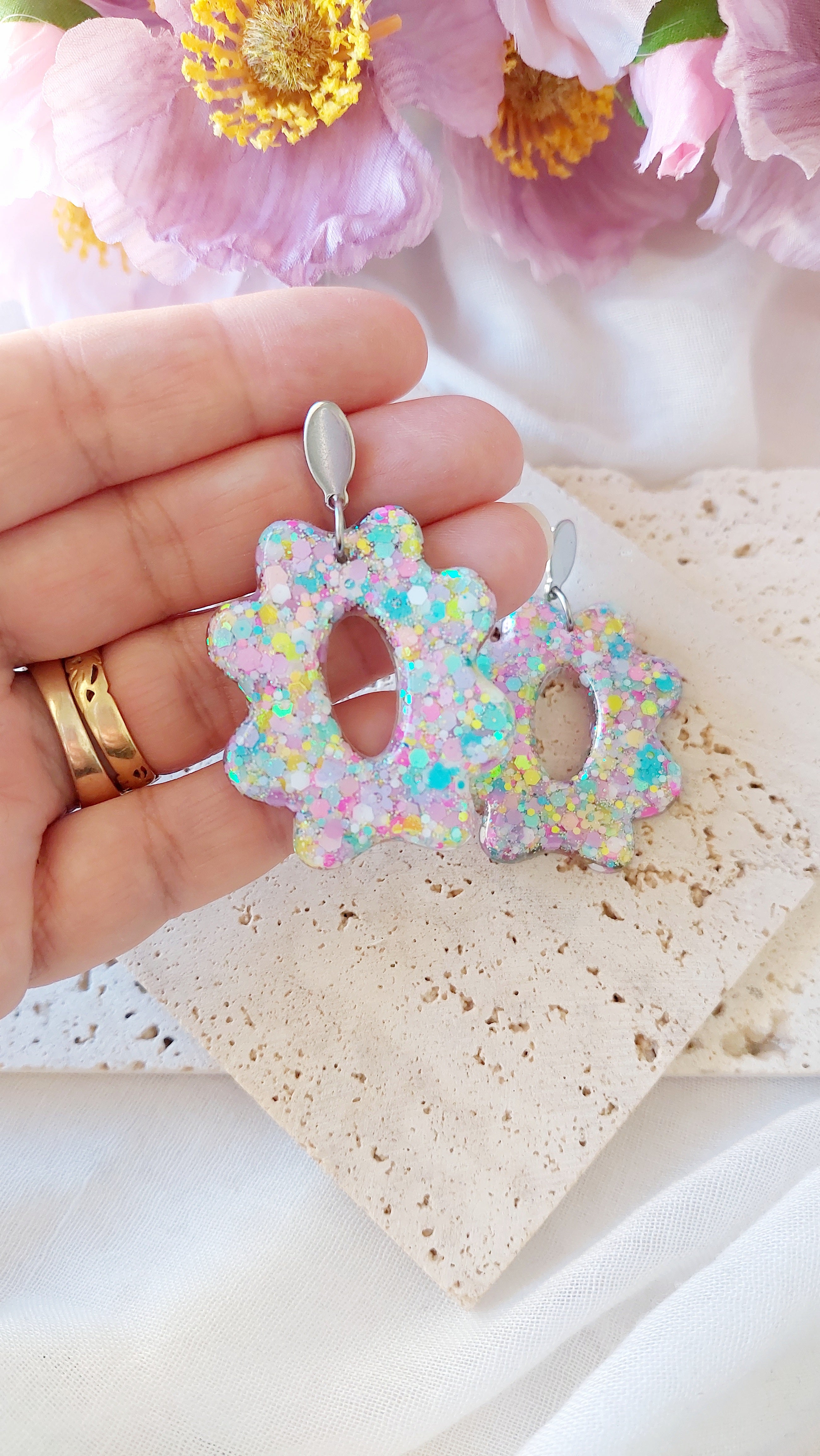 Large Resin Glitter Flower Dangle Earrings
