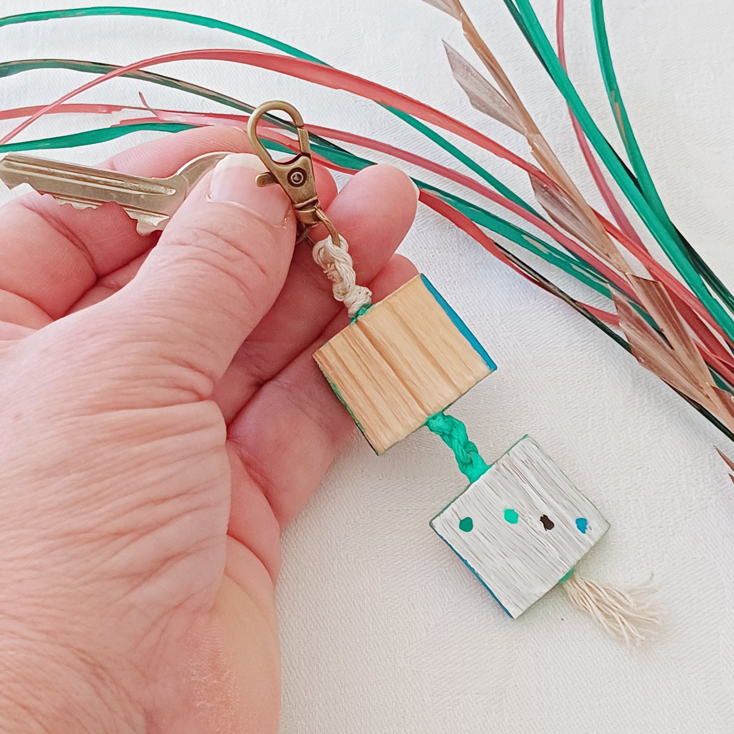 Bit and Piece Palm Leaf Charm Keyring Handmade Kantakoru