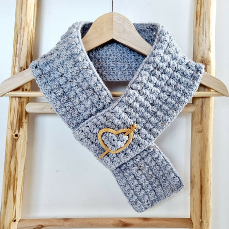 Keyhole Scarf Grey/Blue Tweed Adult Vintage Handmade Crochet