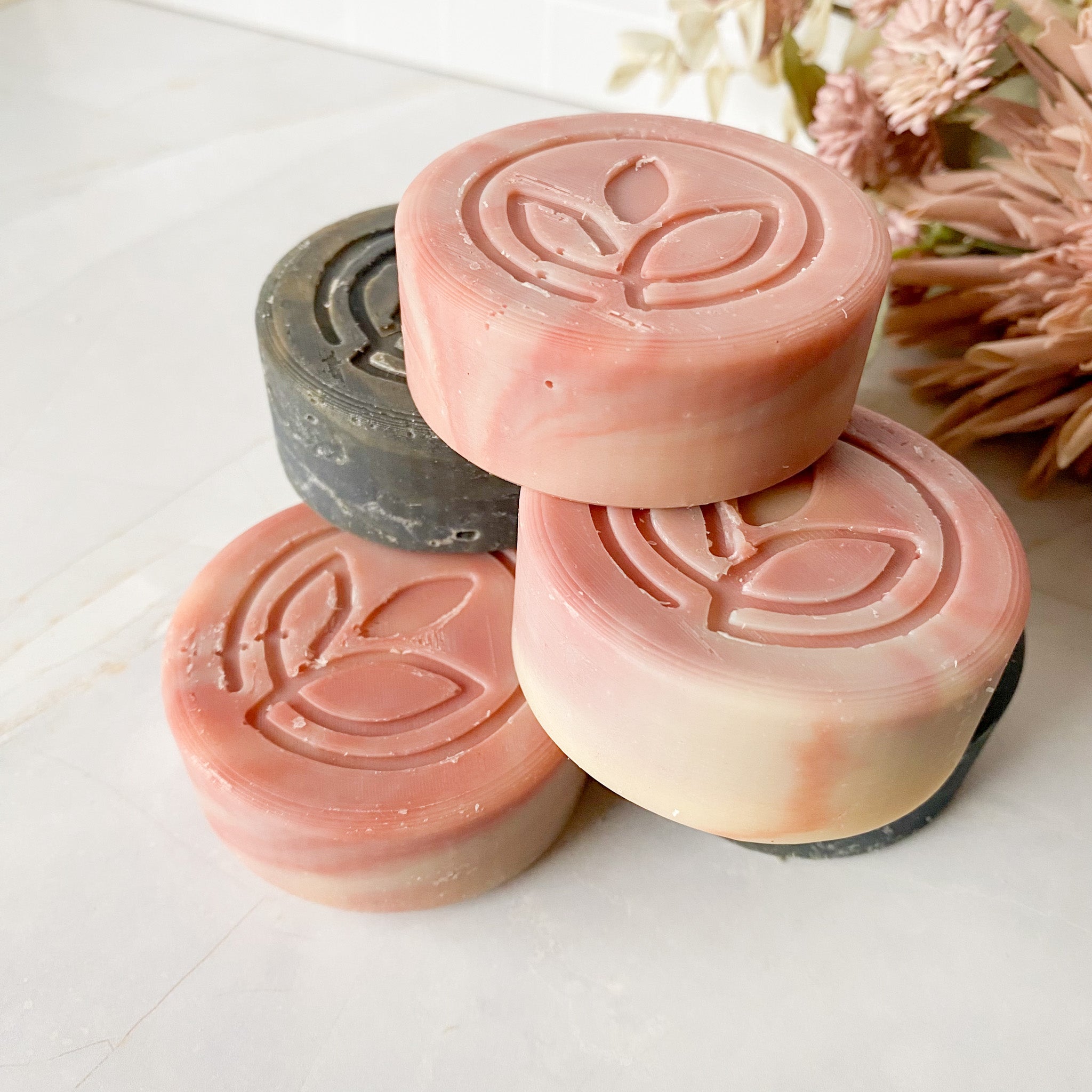 Travel Tin with 3D Printed Draining Tray for Soaps, Shampoo or Conditioner Bars