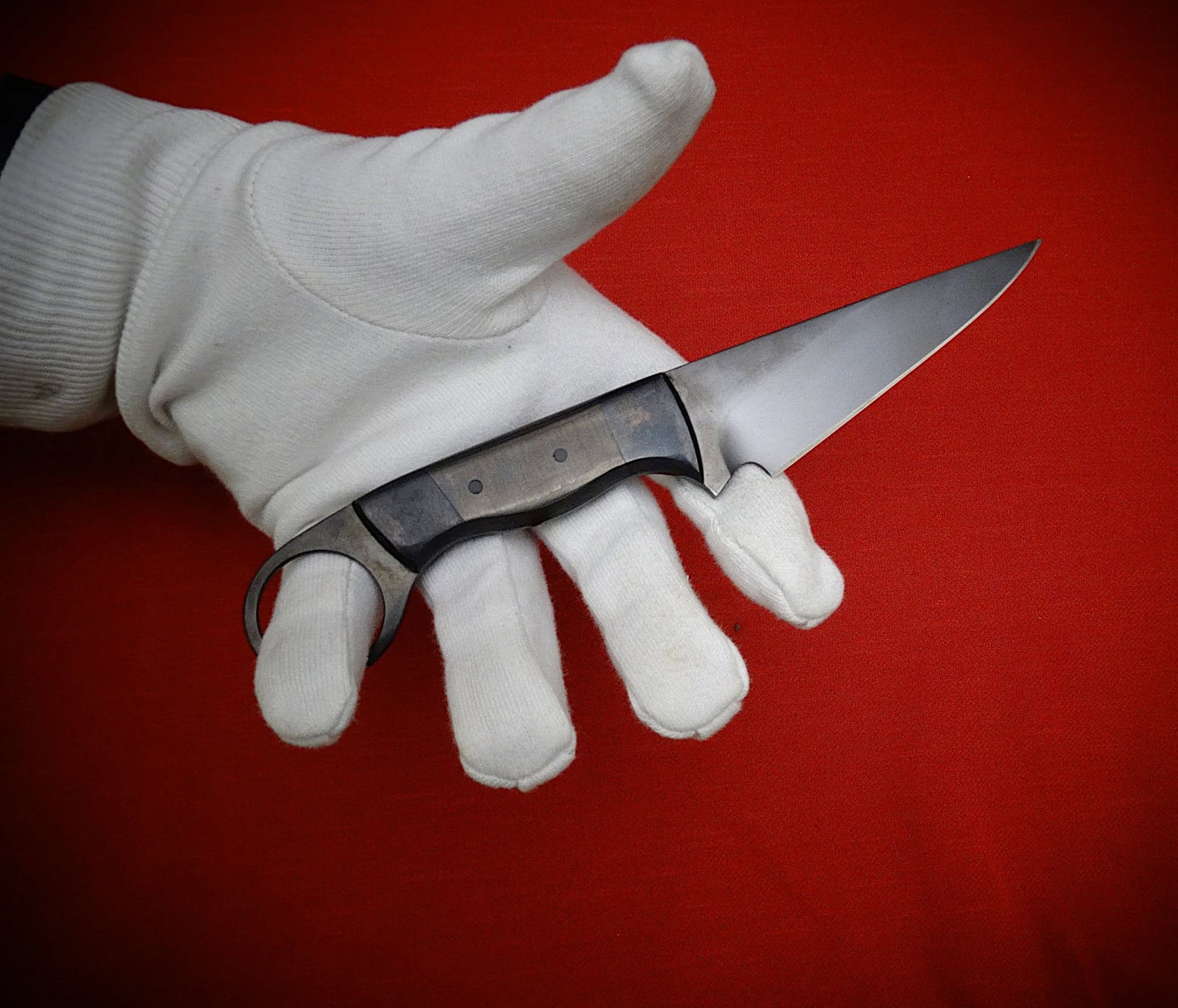 Carbon fibre art knife leather sheath