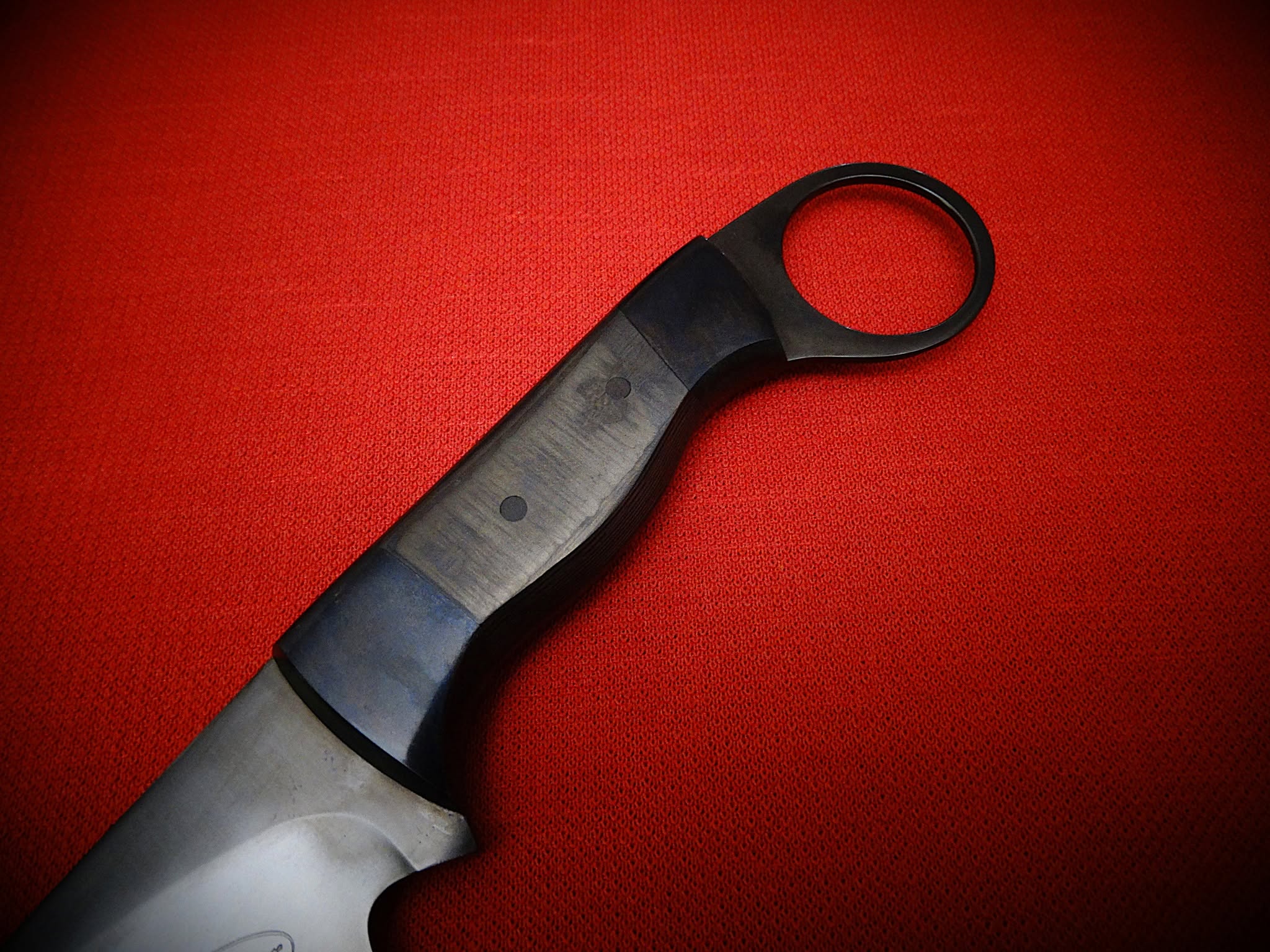 Carbon fibre art knife leather sheath