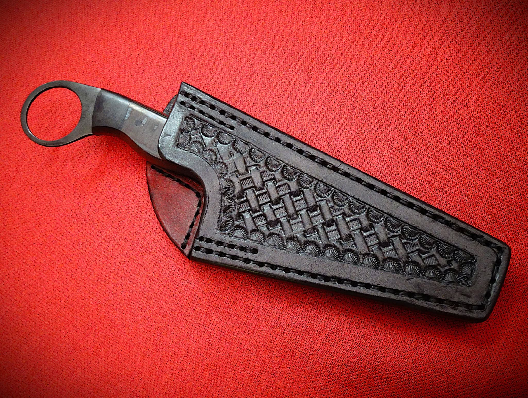 Carbon fibre art knife leather sheath