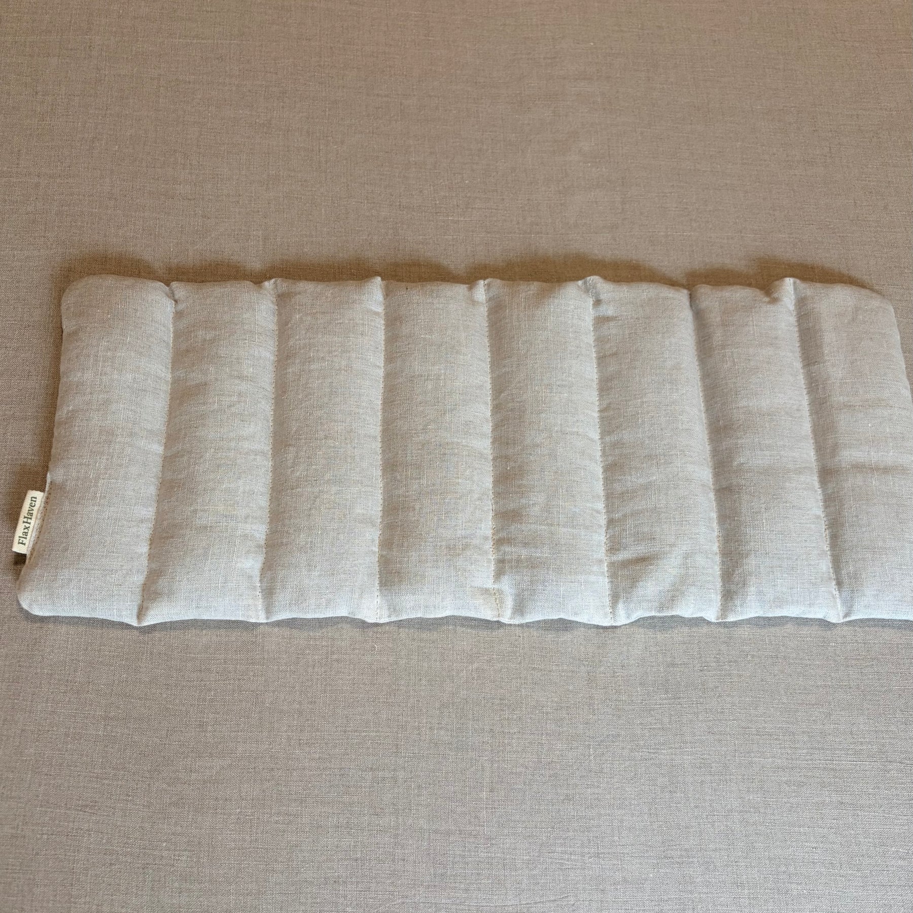 Essential Weighted Heat Pillow — Balanced Fit (Adaptive comfort system)