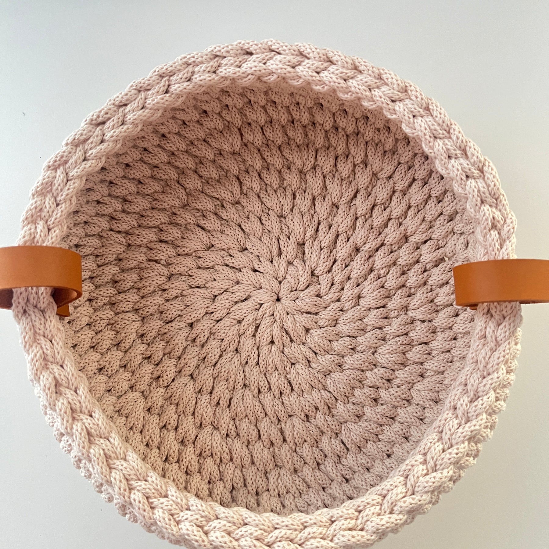 Crochet basket with handles - colour Nude