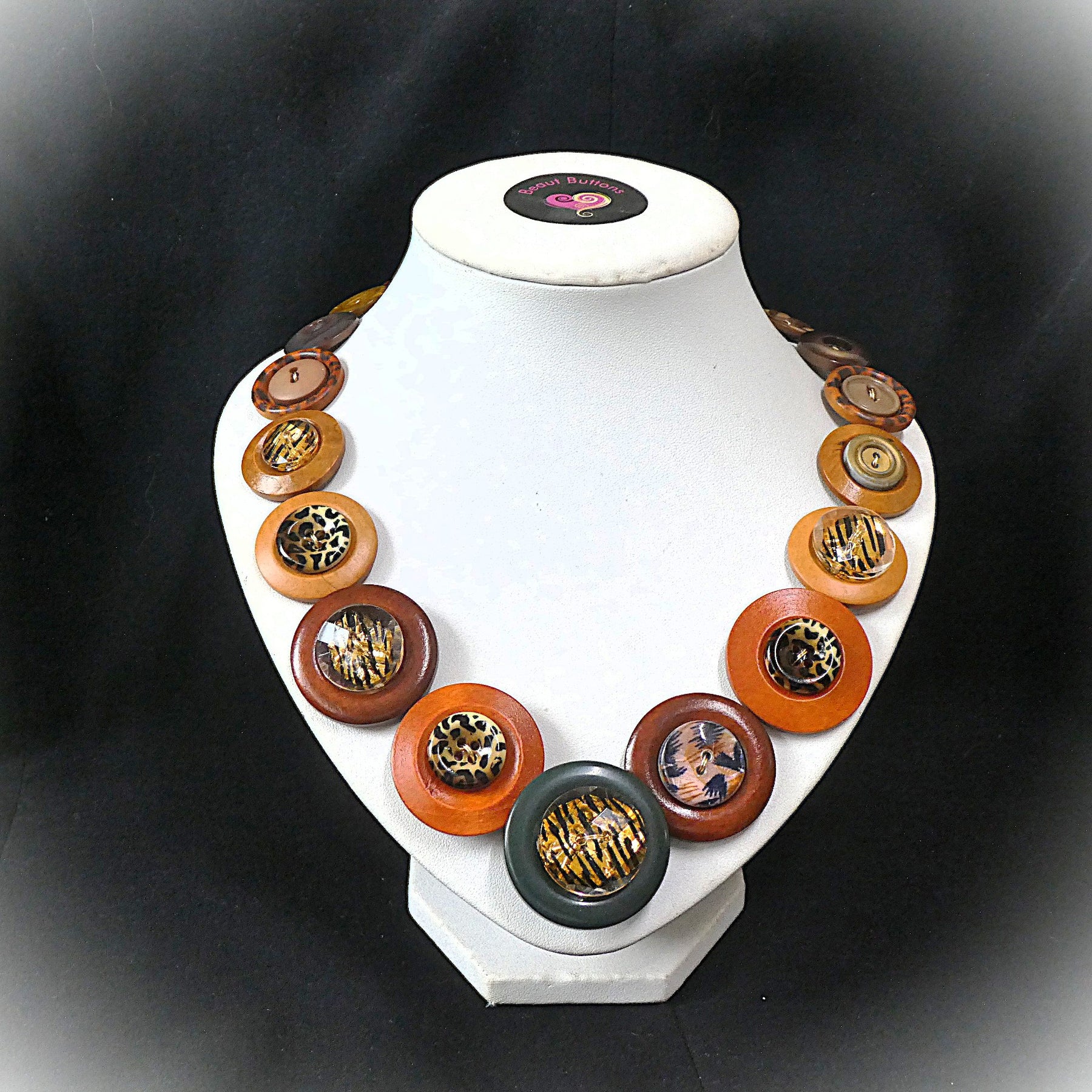 Button necklace and earrings - On Safari
