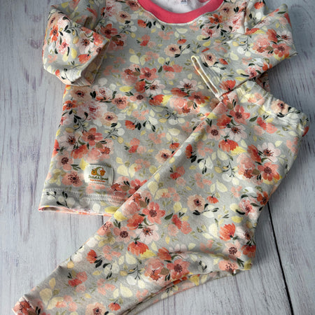 Floral Pyjamas Size 12-18 months