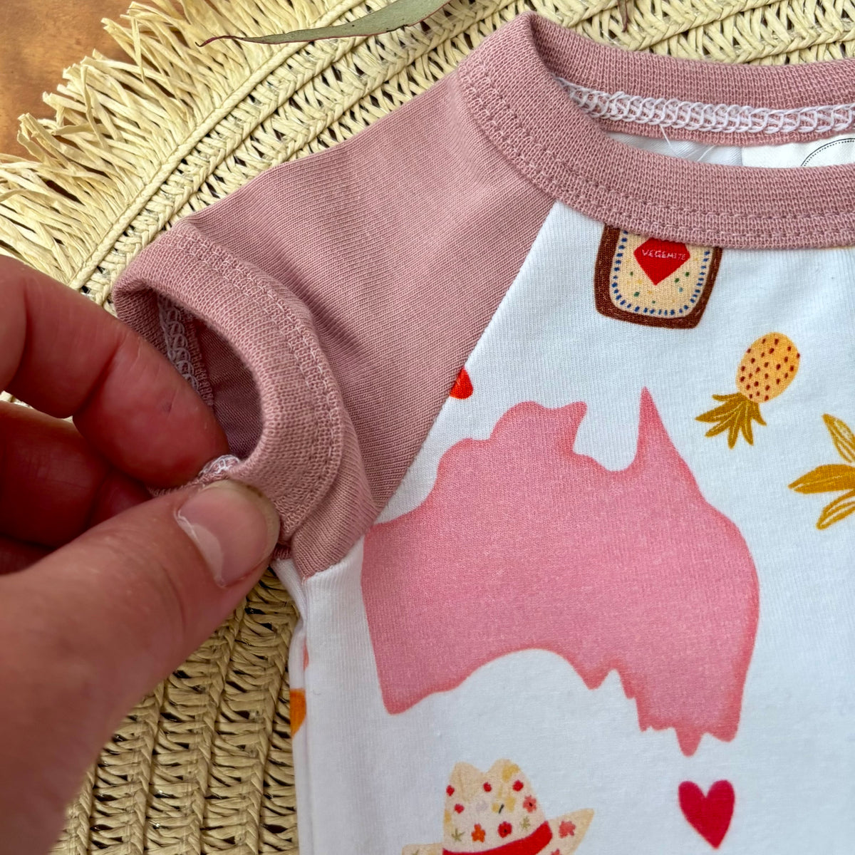 Baby Short Sleeved Bodysuit | Pink Aussie All Over | Size premmie to 2 | Made to order
