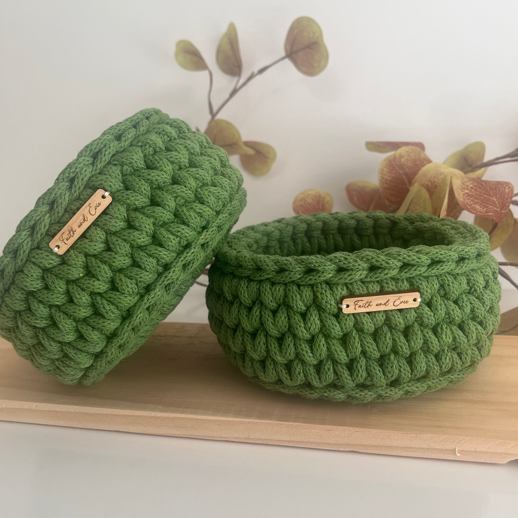 Small crochet basket - colour Fern